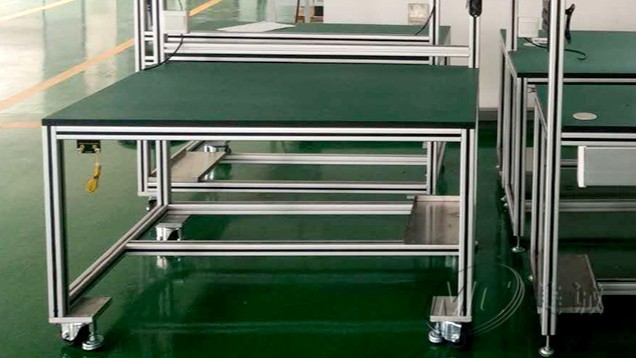 組裝工作臺? 組裝工作臺?